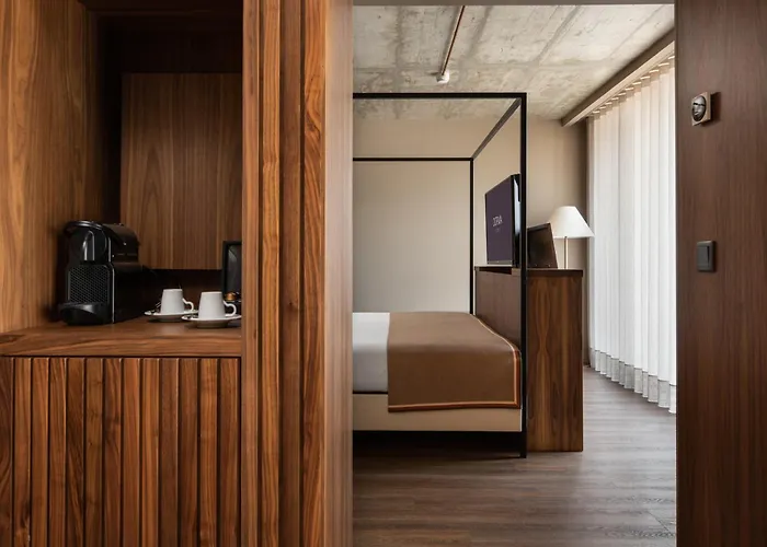 Dorma Essenzia Porto Hotel